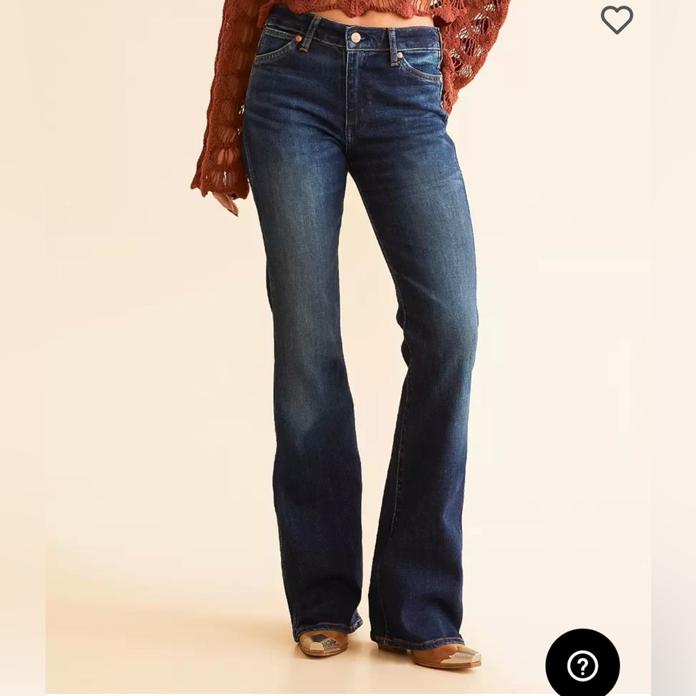 Wrangler Westward High Rise Boot Cut Jeans 26x34